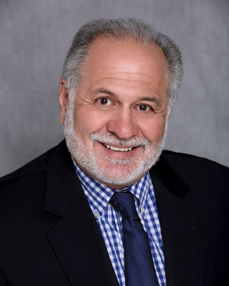 Murray Sterner 0357Hi 768x960